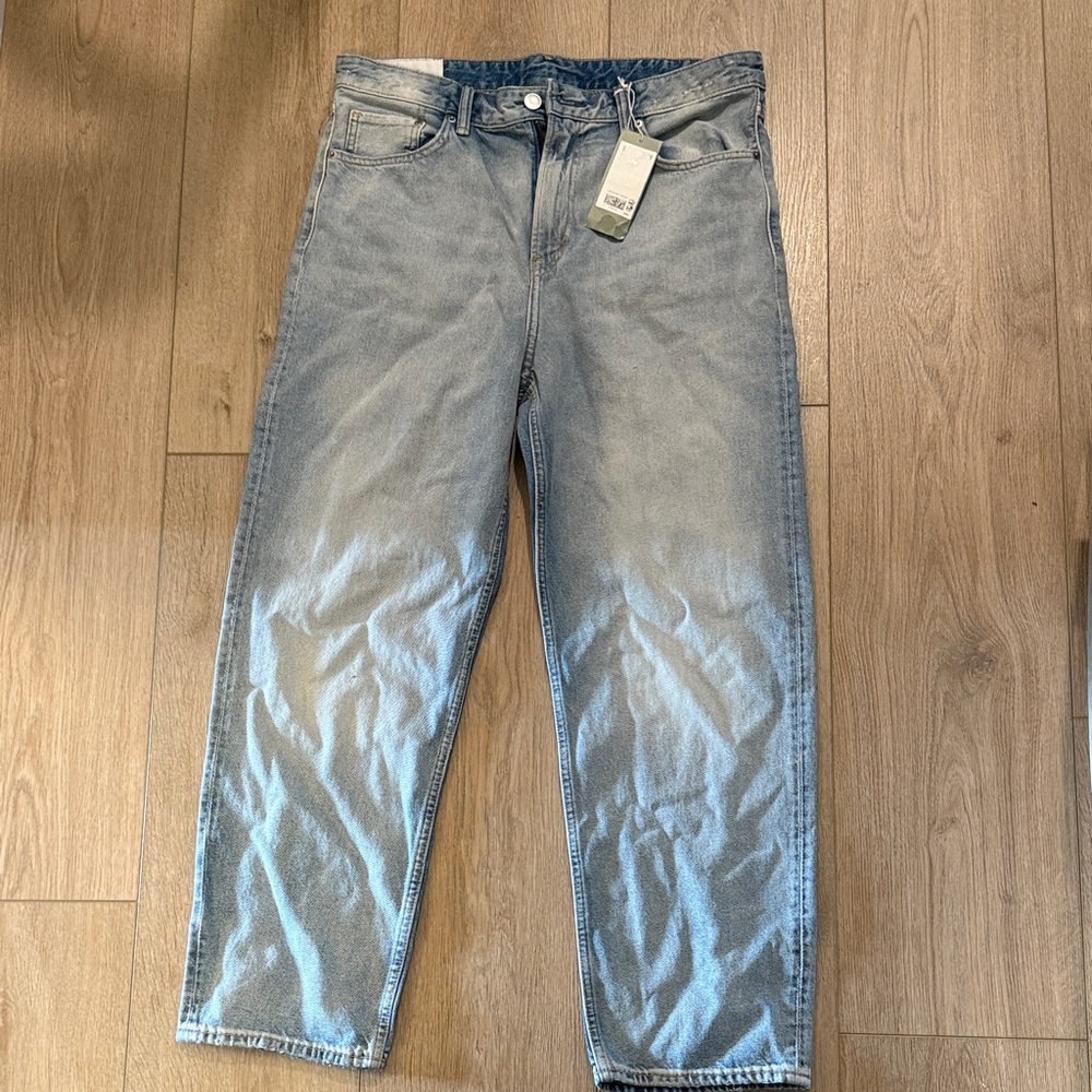 H&M Men's Washed Denim Jeans